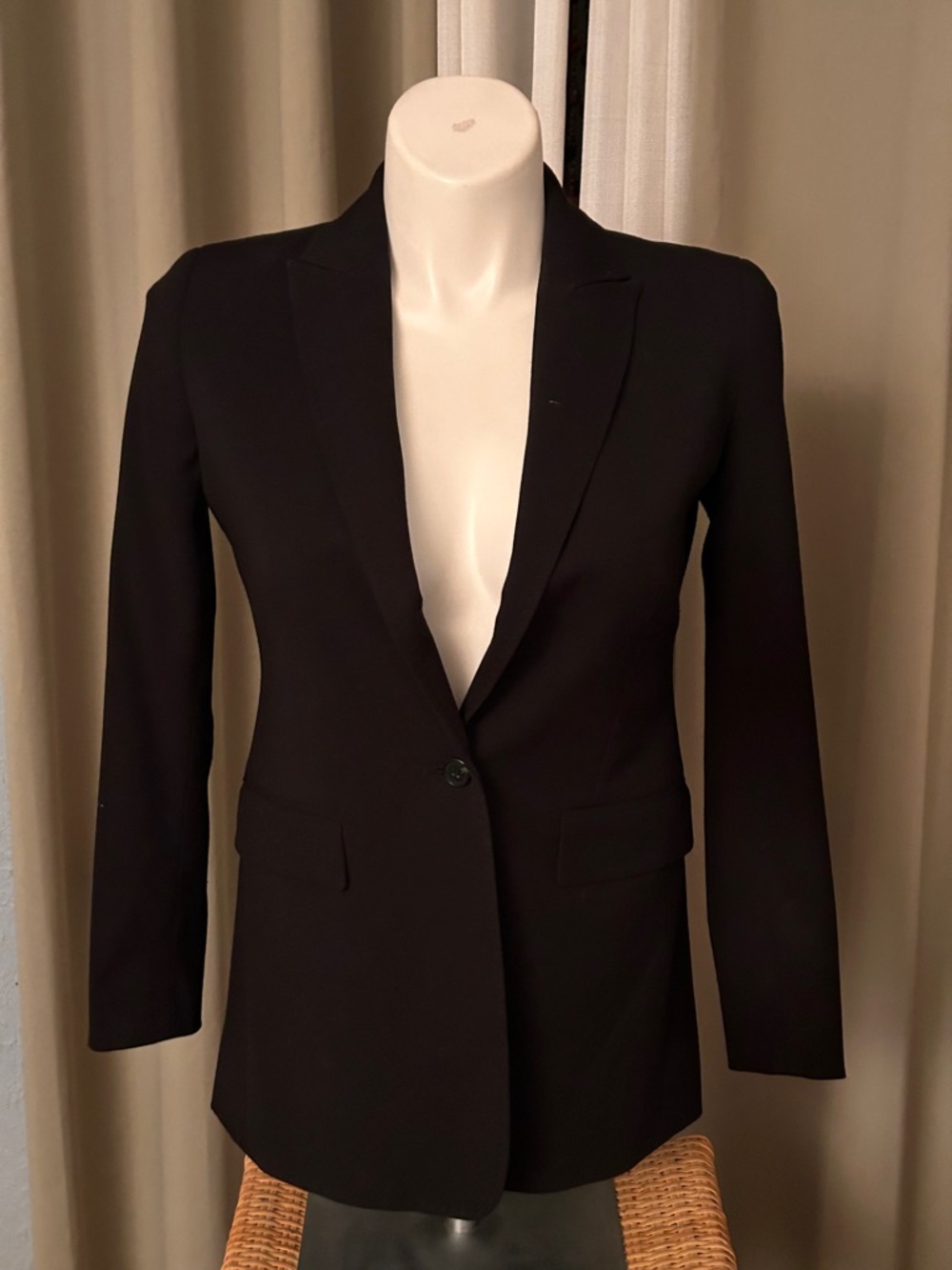 Vince Camuto Women's Black Single-Button Longer Tailored Blazer